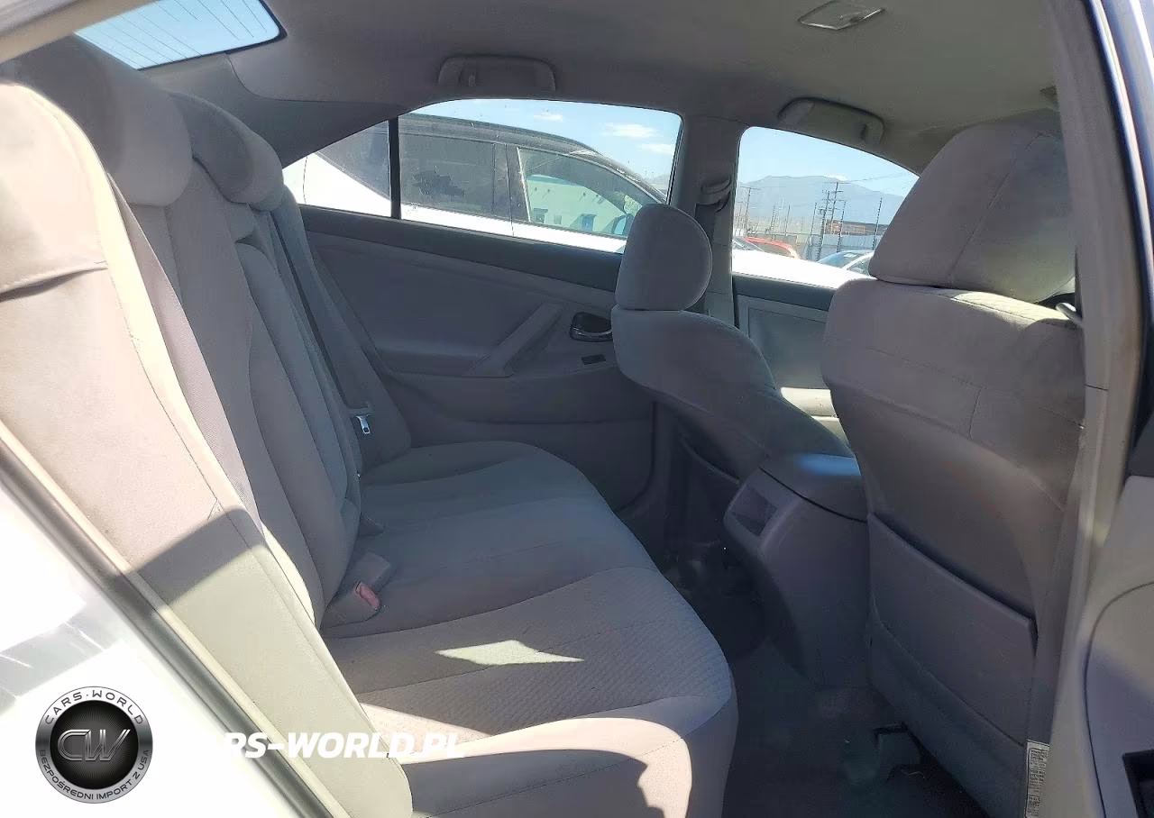 2007 Toyota Camry Le VIN:4T1BE46K77U635659 - 10
