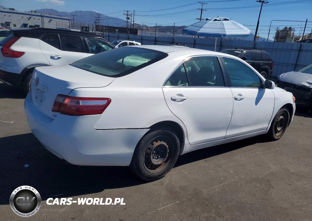2007 Toyota Camry Le VIN:4T1BE46K77U635659 - 3
