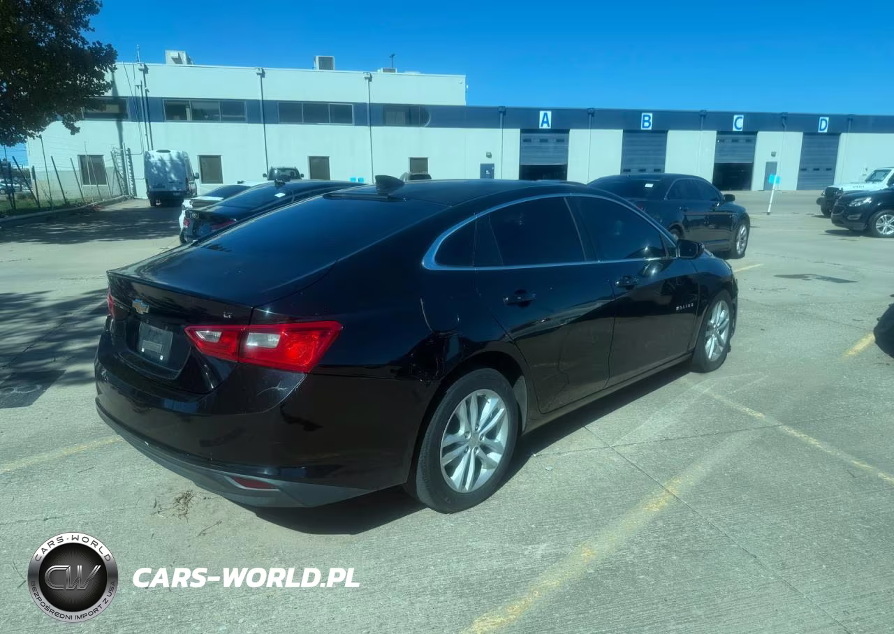 2018 Chevrolet Malibu Lt VIN:1G1ZD5ST2JF152594 - 4