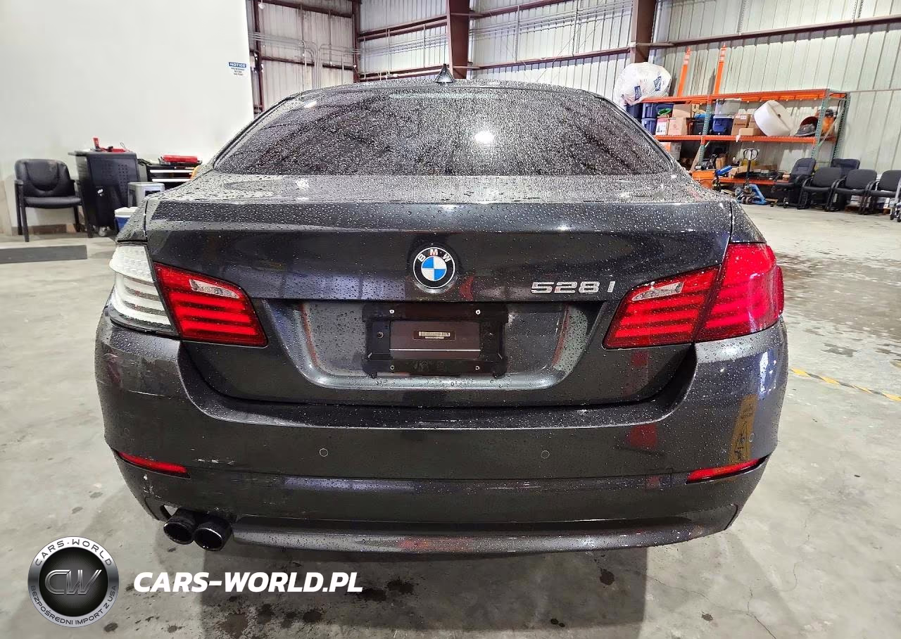 2013 BMW 528 I VIN:WBAXG5C51DDY30982 - 6