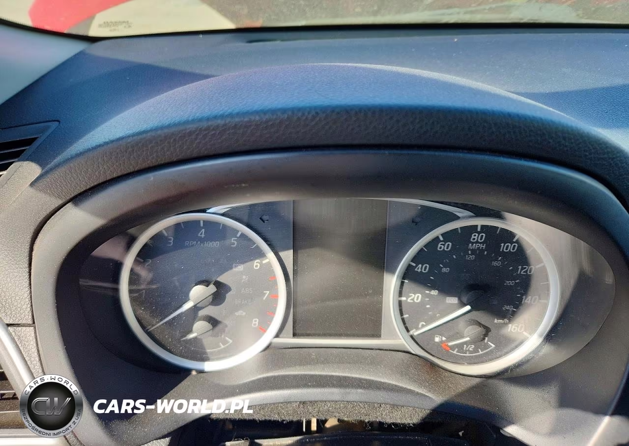 2018 Nissan Sentra Sv VIN:3N1AB7AP7JY223178 - 9
