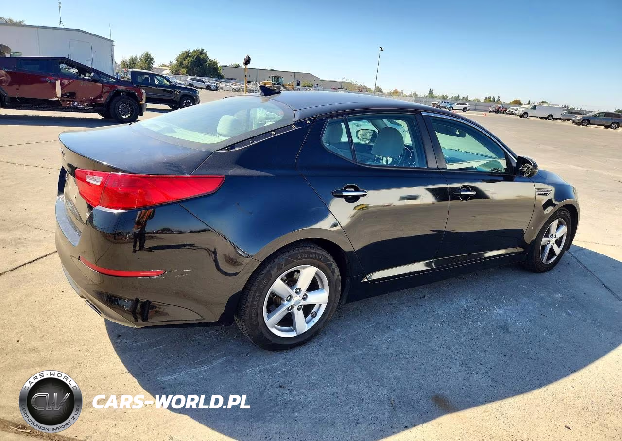 2015 Kia Optima Lx VIN:5XXGM4A78FG426922 - 3