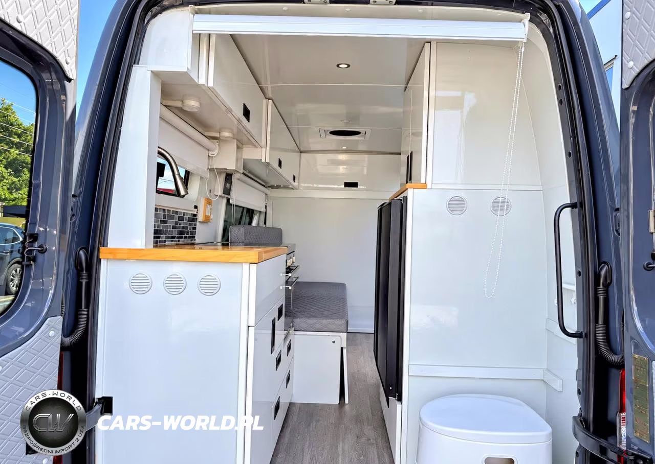 2018 Mercedes-Benz Sprinter 2500 VIN:WD4FE7CD7JP621768 - 13