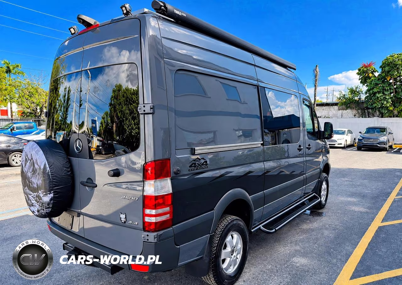 2018 Mercedes-Benz Sprinter 2500 VIN:WD4FE7CD7JP621768 - 4