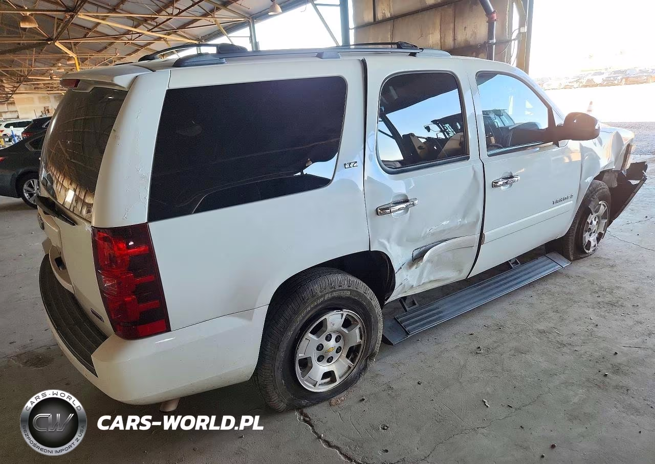 2008 Chevrolet Tahoe K1500 VIN:1GNFK13068R267731 - 3