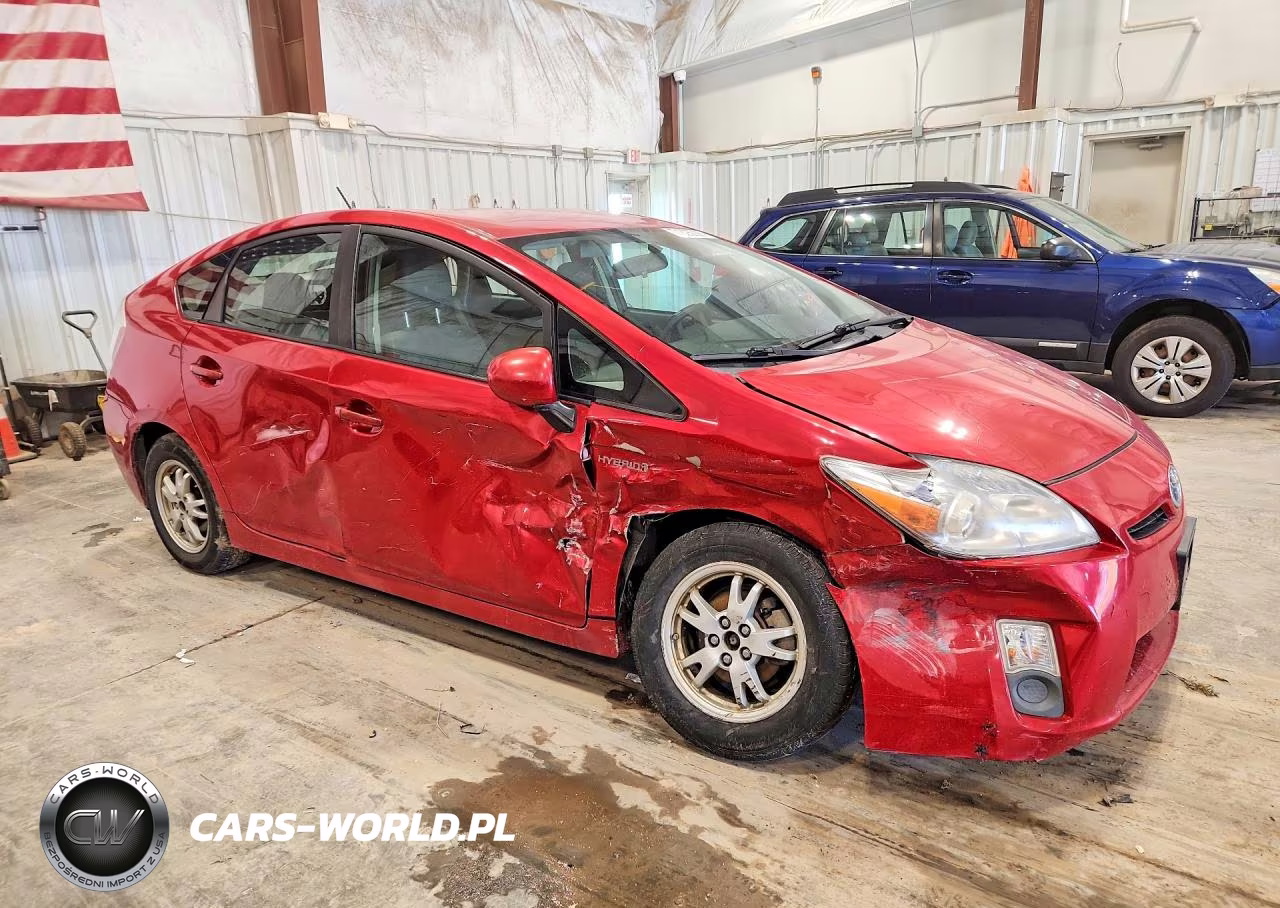2011 Toyota Prius Two VIN:JTDKN3DUXB0316470 - 4