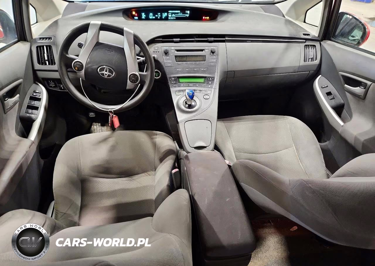 2011 Toyota Prius Two VIN:JTDKN3DUXB0316470 - 8