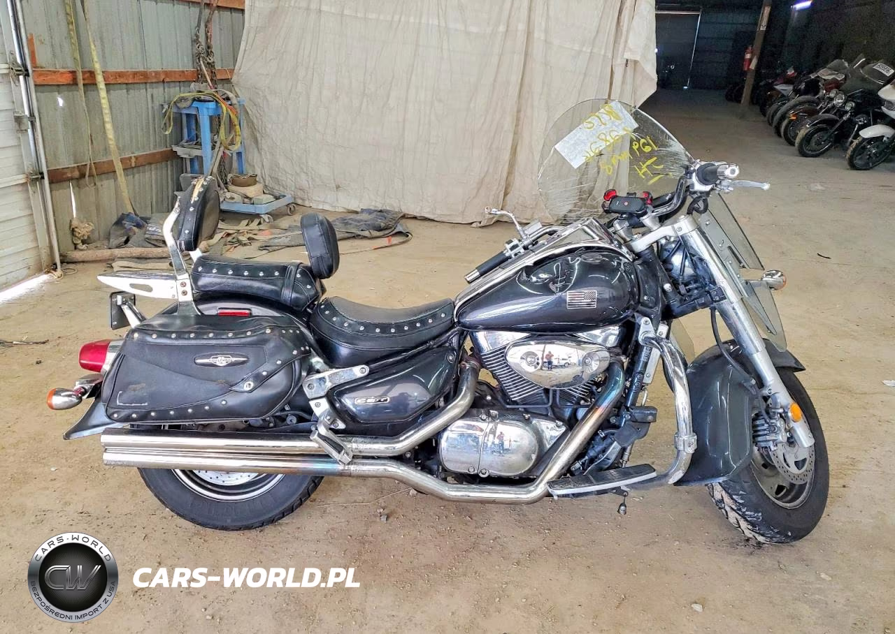 2006 Suzuki C90