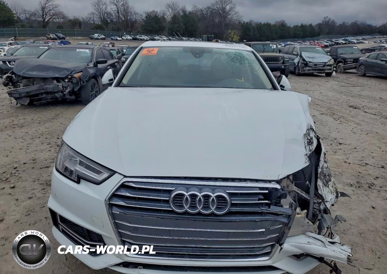 2017 Audi A4 Premium Plus VIN:WAULNAF40HN009002 - 5
