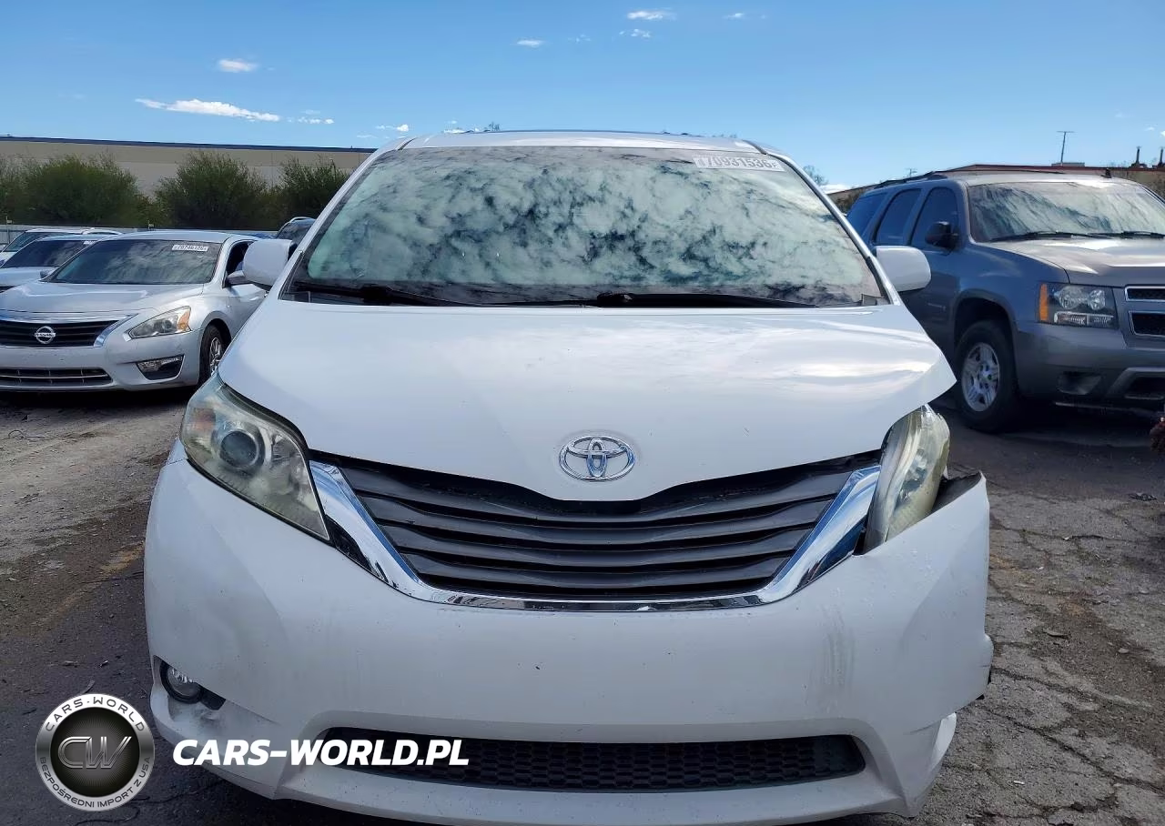 2011 Toyota Sienna Xle 8-Passenger VIN:5TDYK3DC1BS071002 - 5