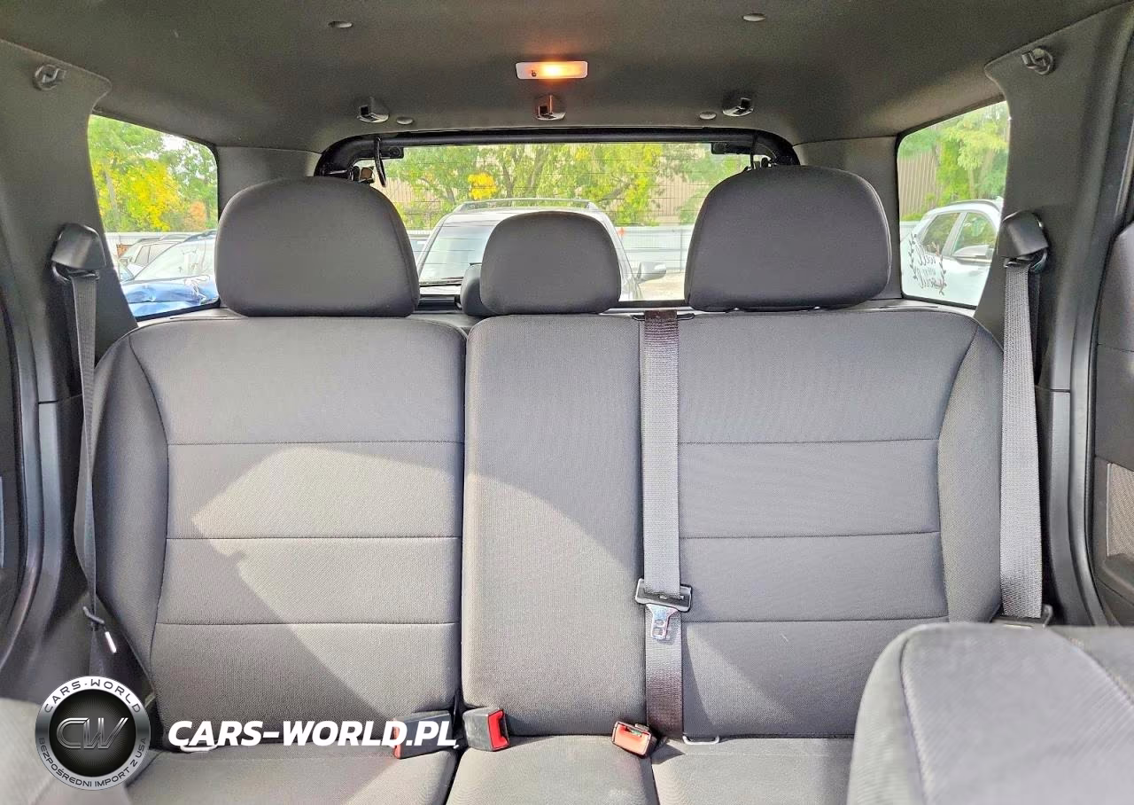 2010 Ford Escape Xlt VIN:1FMCU0D71AKD36234 - 10
