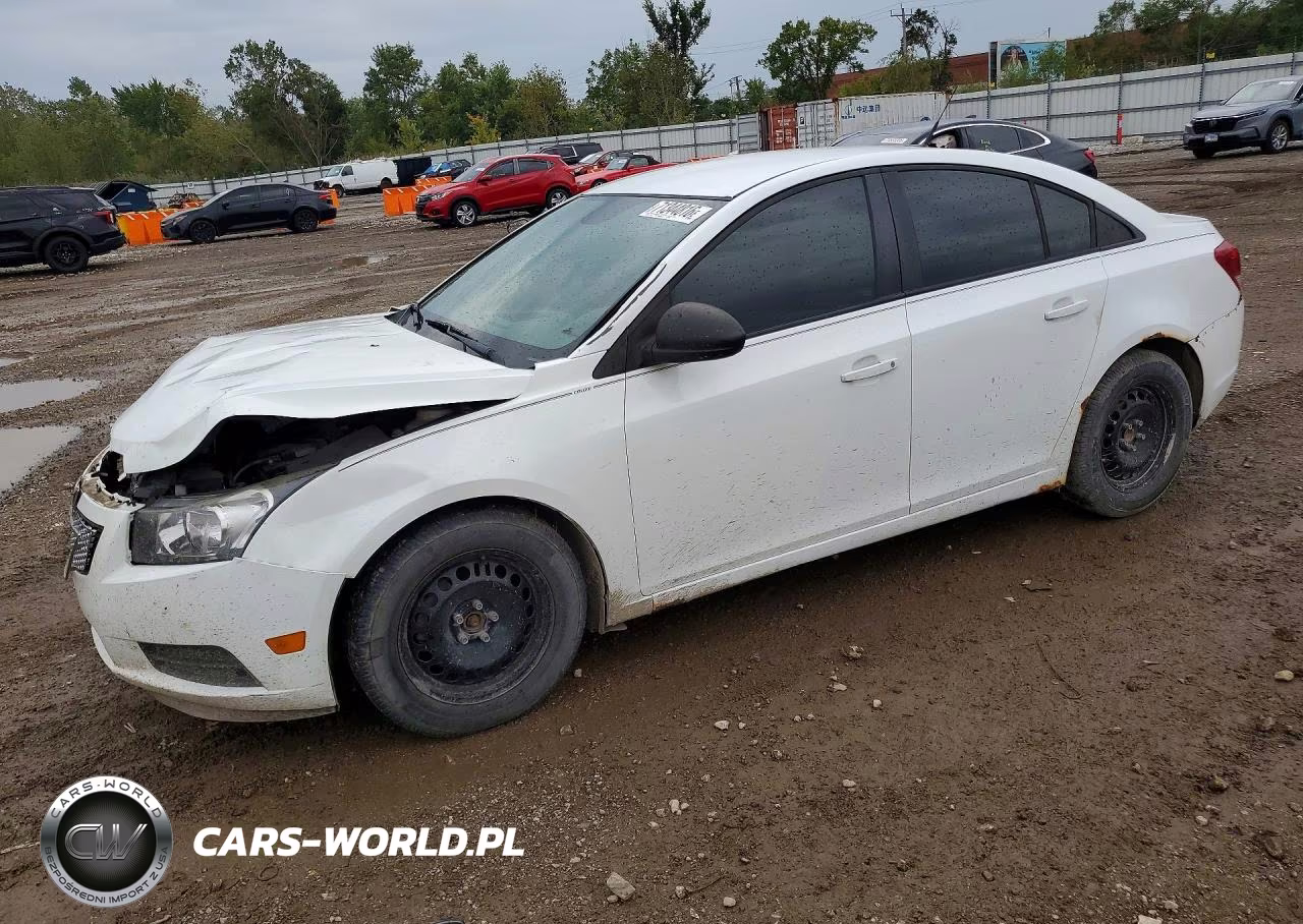 2013 Chevrolet Cruze Ls VIN:1G1PA5SH7D7290402 - 1