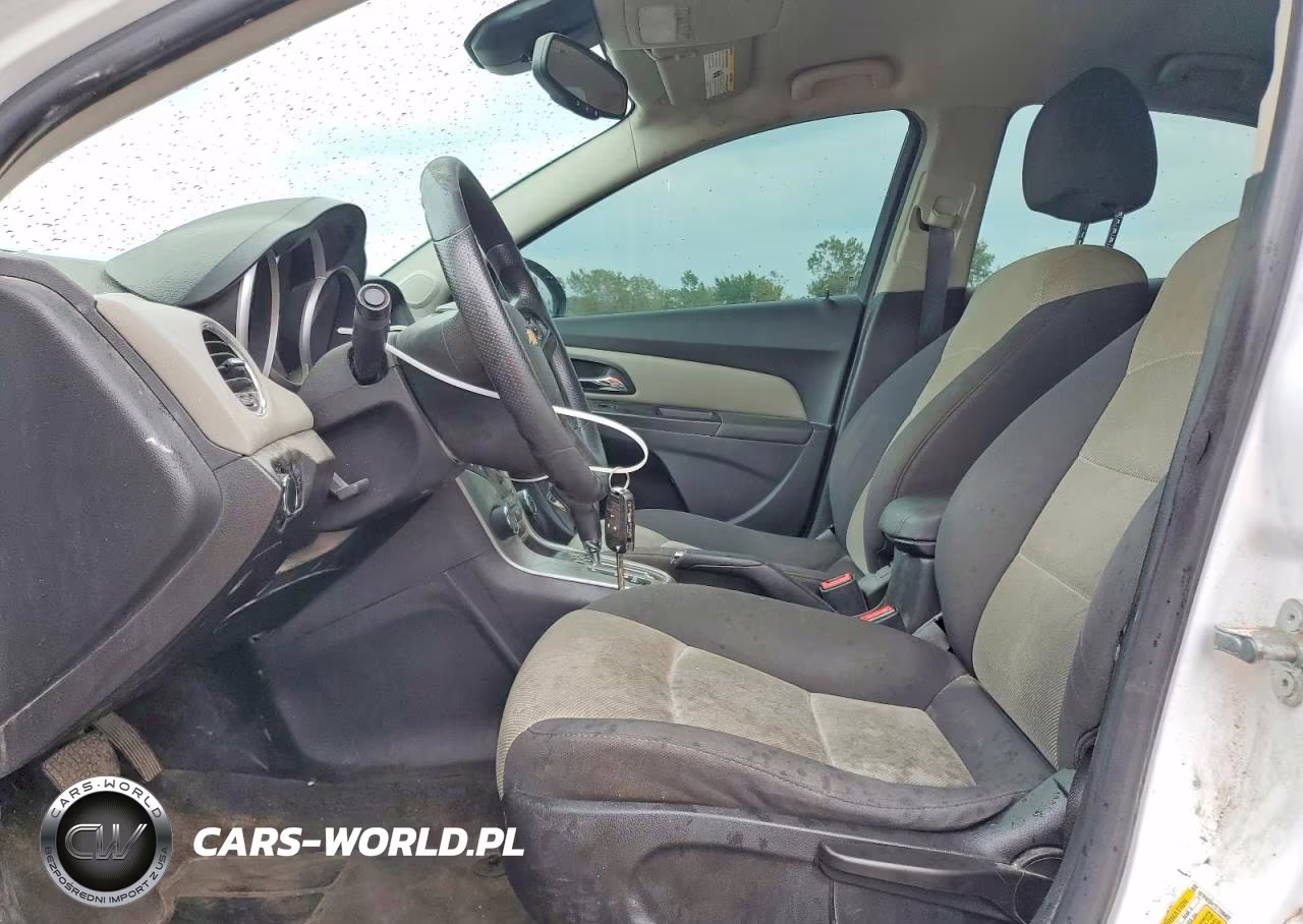 2013 Chevrolet Cruze Ls VIN:1G1PA5SH7D7290402 - 7
