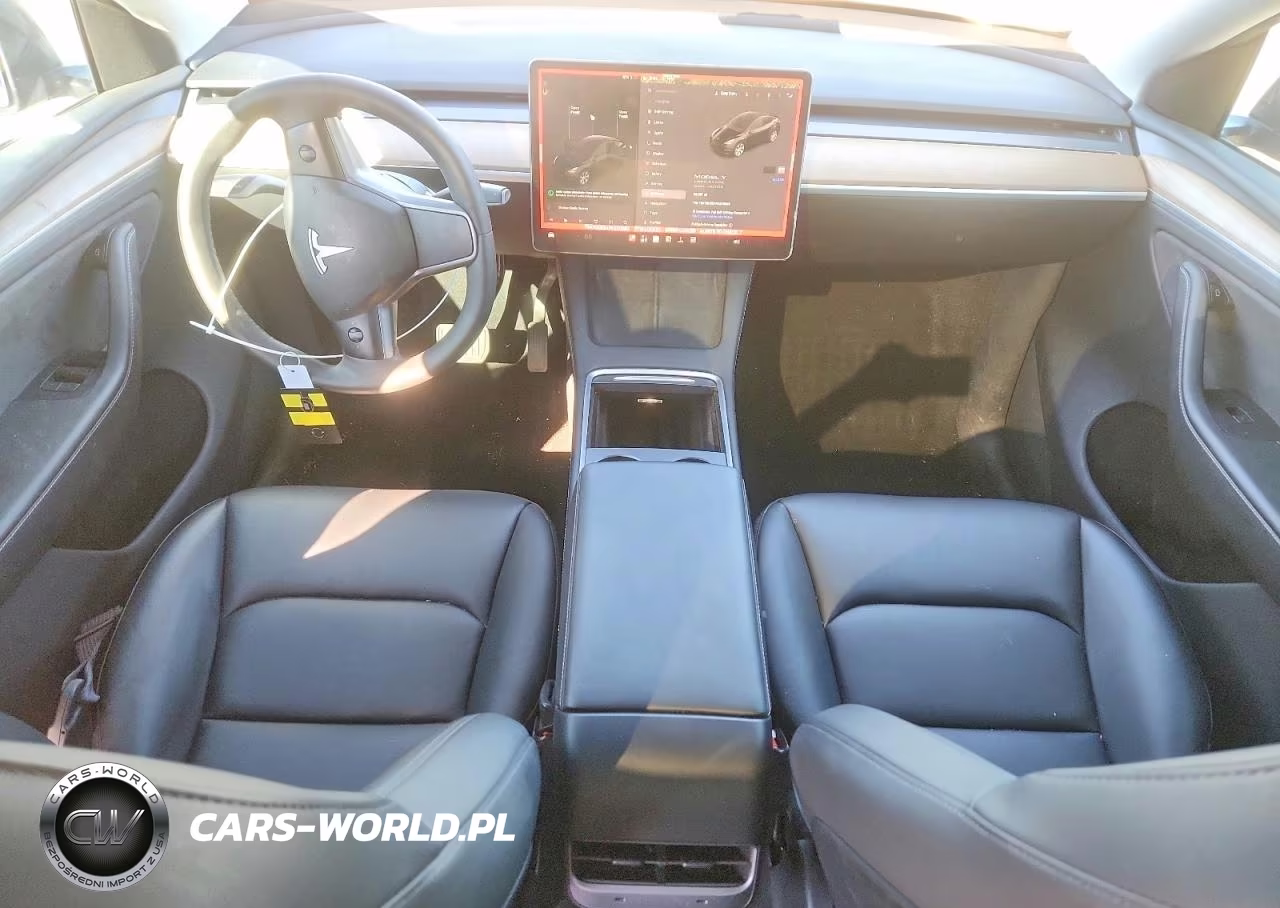 2023 Tesla Model Y VIN:7SAYGDEE4PA200983 - 8