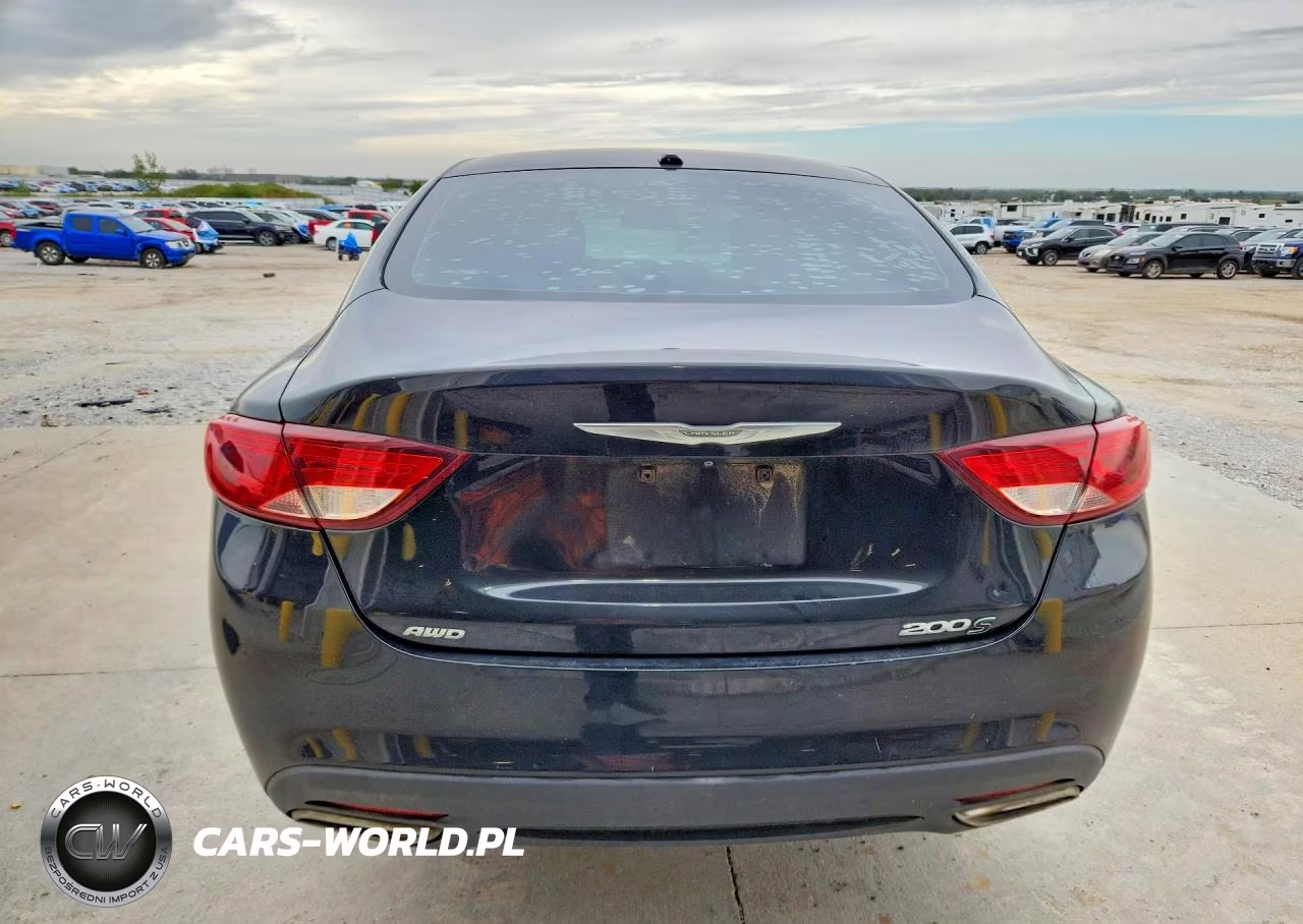 2015 Chrysler 200 S VIN:1C3CCCDG7FN610328 - 6