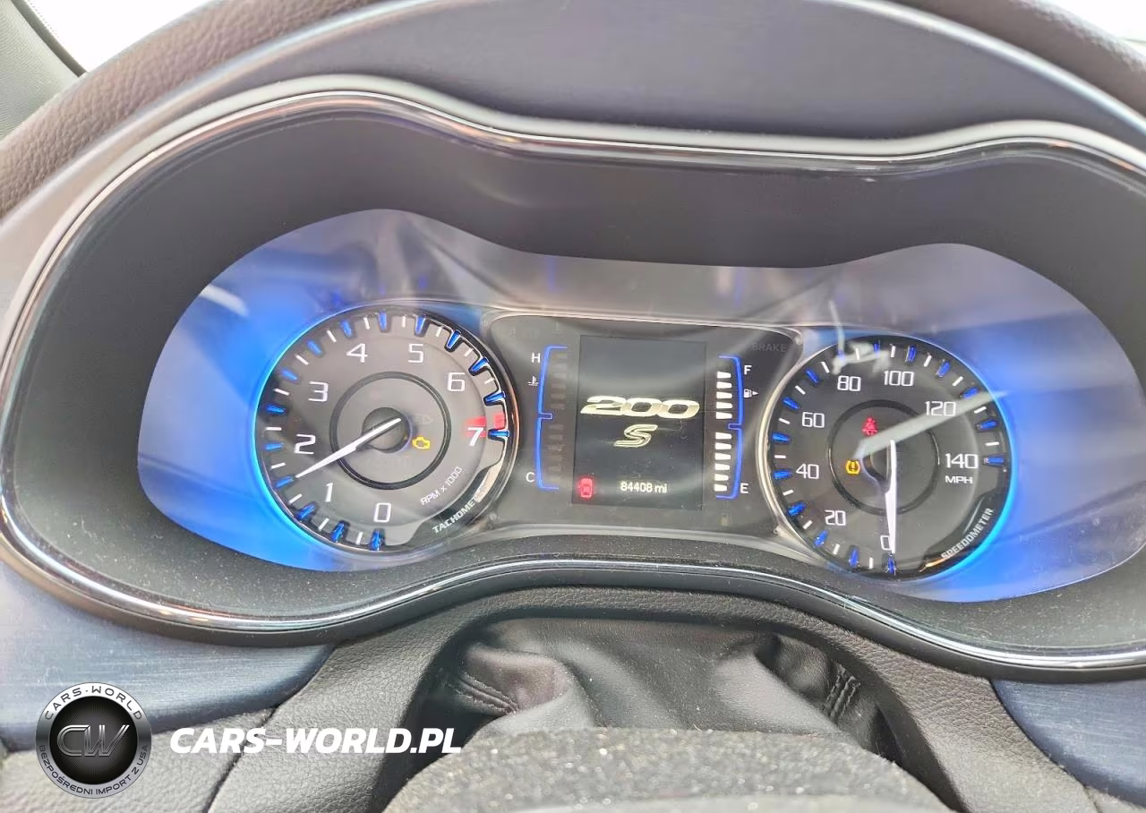 2015 Chrysler 200 S VIN:1C3CCCDG7FN610328 - 9