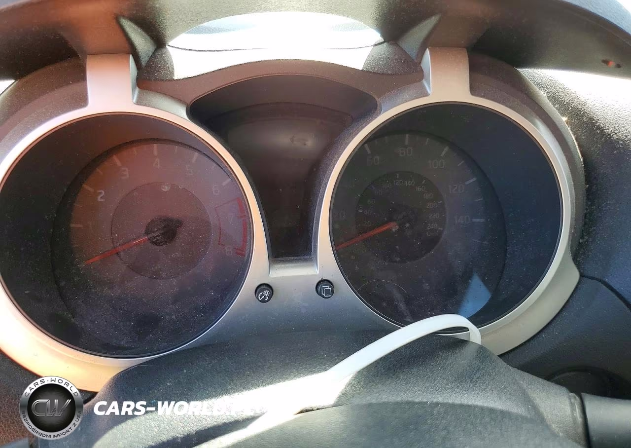 2014 Nissan Juke S VIN:JN8AF5MR6ET361624 - 9