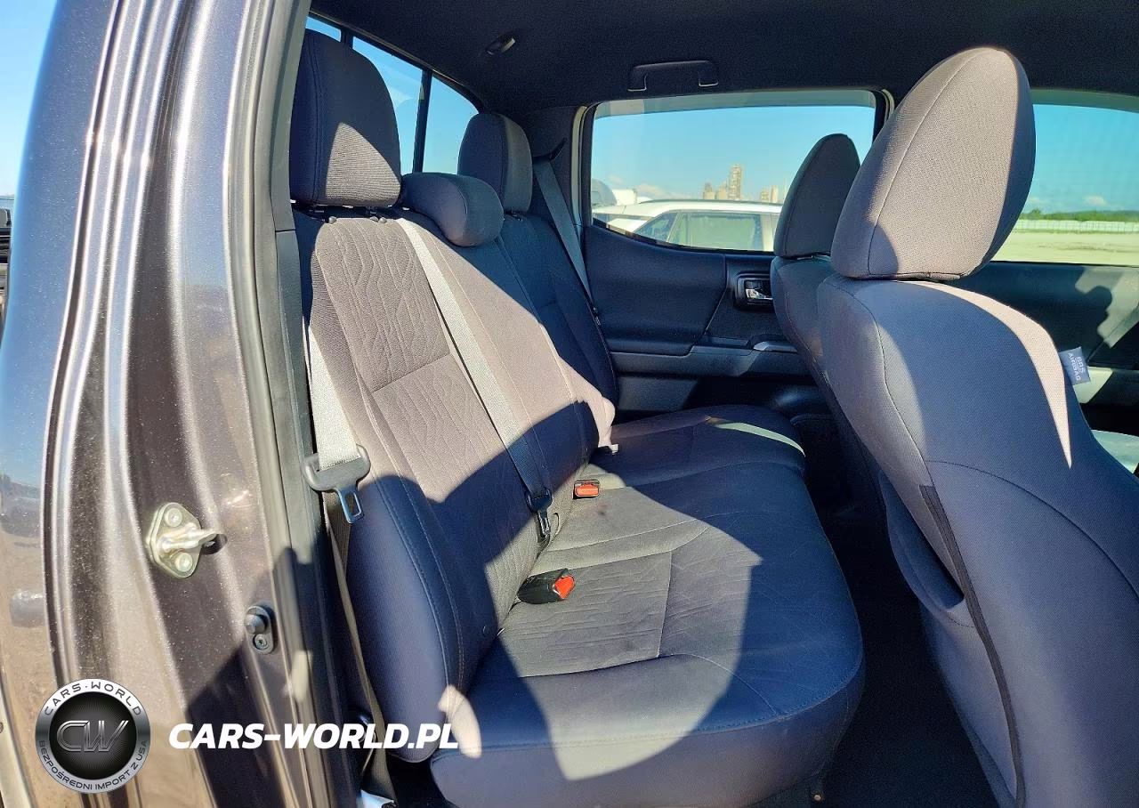 2019 Toyota Tacoma Trd Sport VIN:5TFAZ5CN1KX075766 - 10