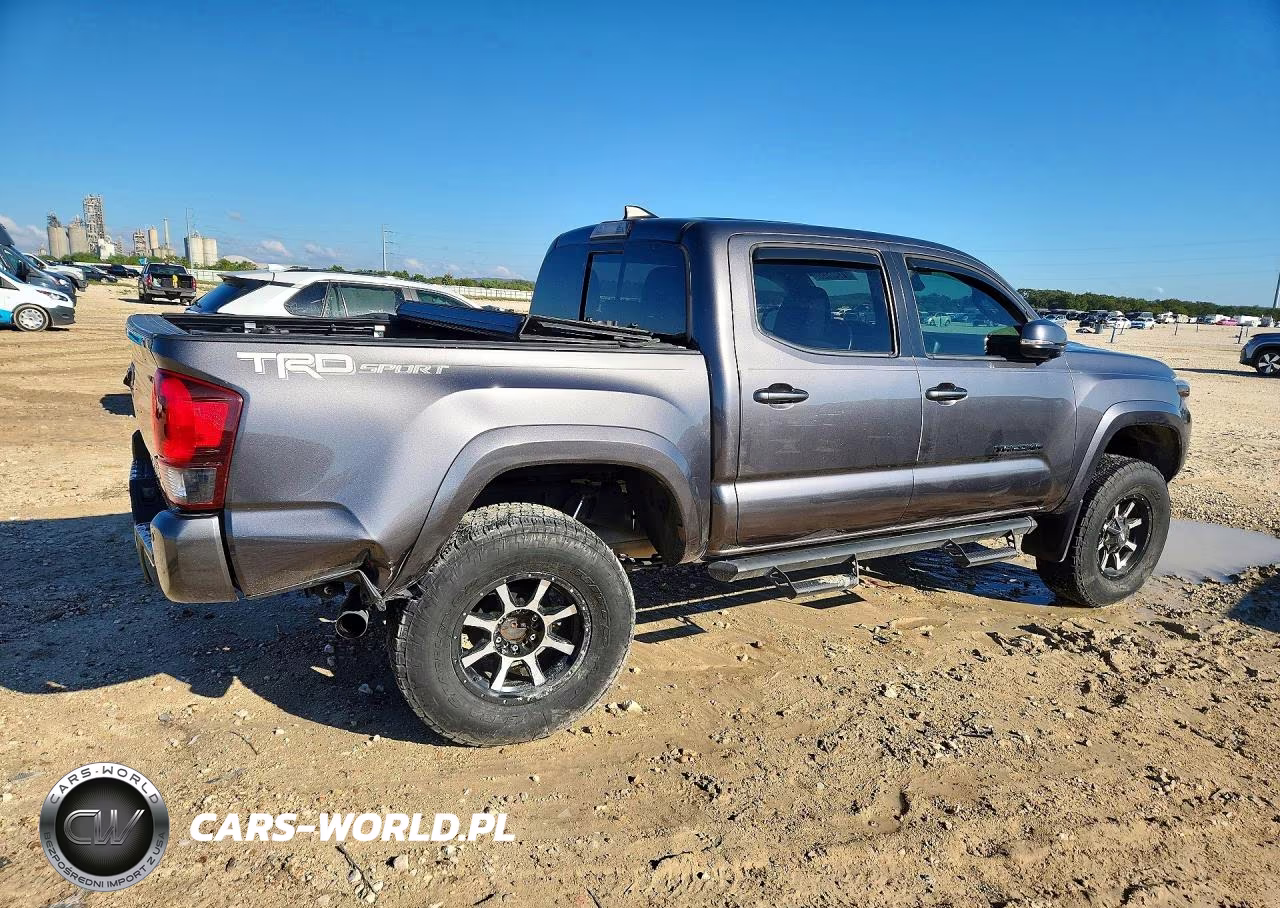 2019 Toyota Tacoma Trd Sport VIN:5TFAZ5CN1KX075766 - 3