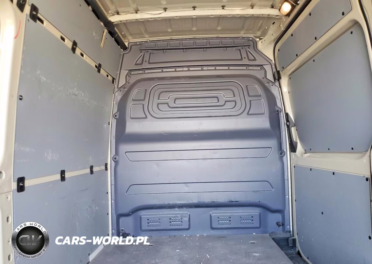 2024 Mercedes-Benz Sprinter 2500 VIN:W1Y4NBHY4RT170782 - 10