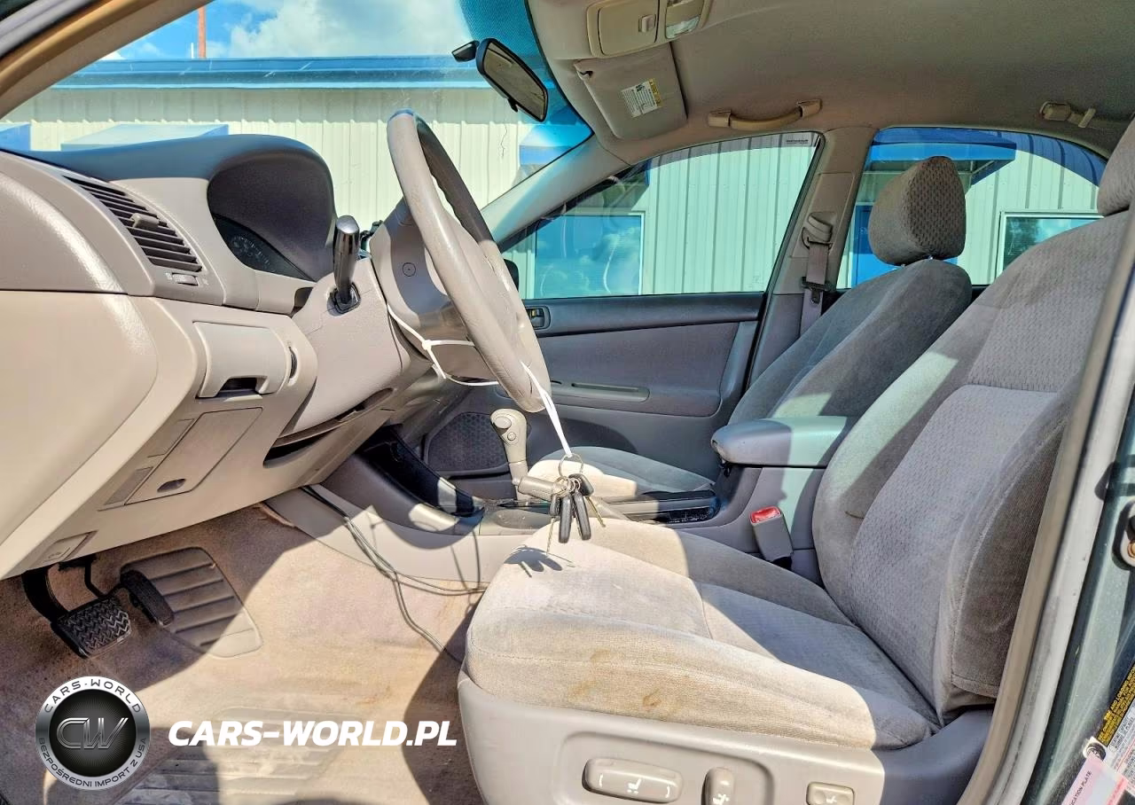2004 Toyota Camry Le VIN:4T1BE32KX4U341281 - 7