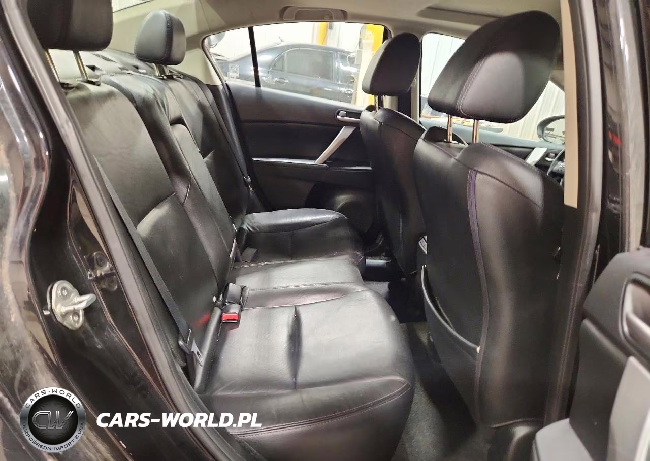 2011 Mazda 3 S VIN:JM1BL1W64B1363996 - 10