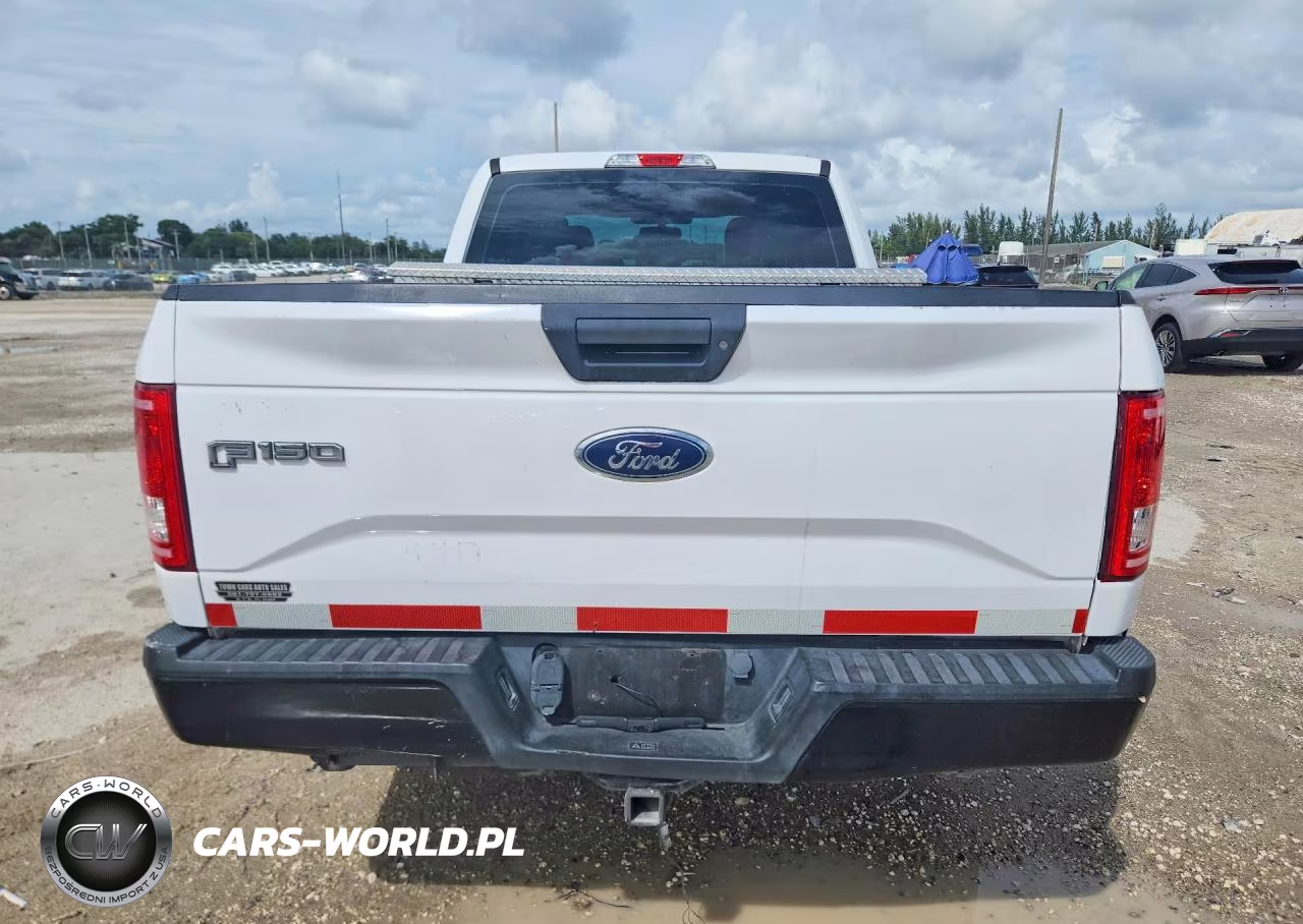 2017 Ford F150 Super Cab VIN:1FTEX1C8XHKE39389 - 6