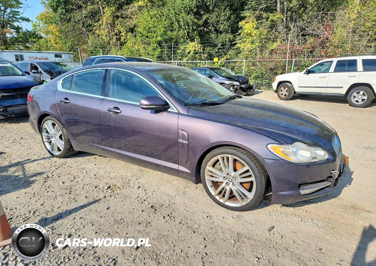 2010 Jaguar Xf Supercharged VIN:SAJWA0HE1AMR70510 - 4