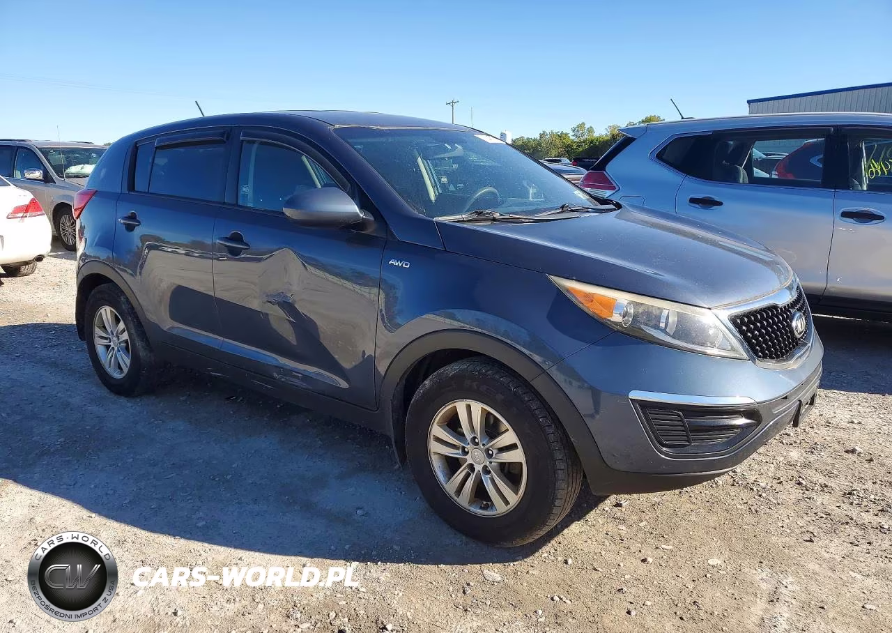 2015 Kia Sportage Lx VIN:KNDPBCAC8F7769686 - 4
