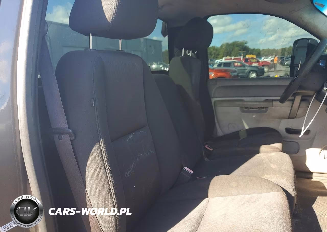 2012 Chevrolet Silverado C1500 VIN:1GCNCPEX9CZ348830 - 10
