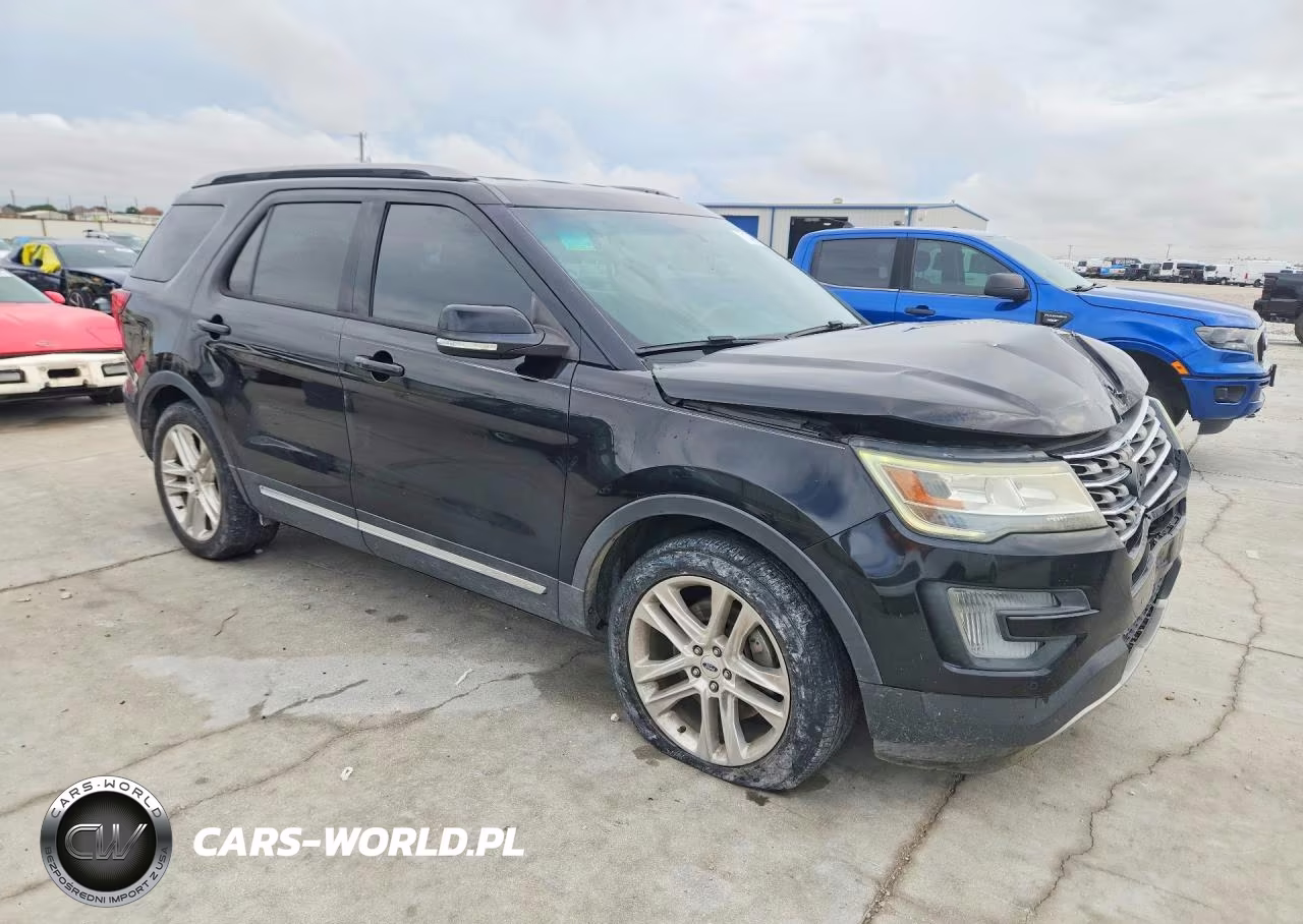 2017 Ford Explorer Xlt VIN:1FM5K7D83HGA31413 - 4