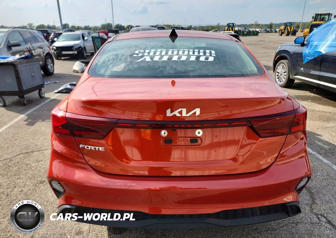 2023 Kia Forte Lxs VIN:3KPF24AD6PE679738 - 6
