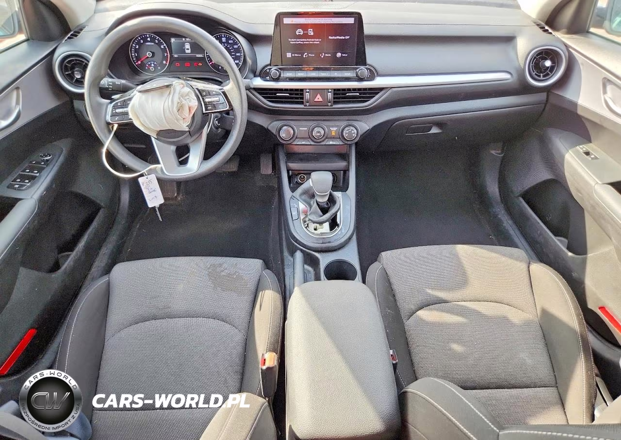 2023 Kia Forte Lxs VIN:3KPF24AD6PE679738 - 8