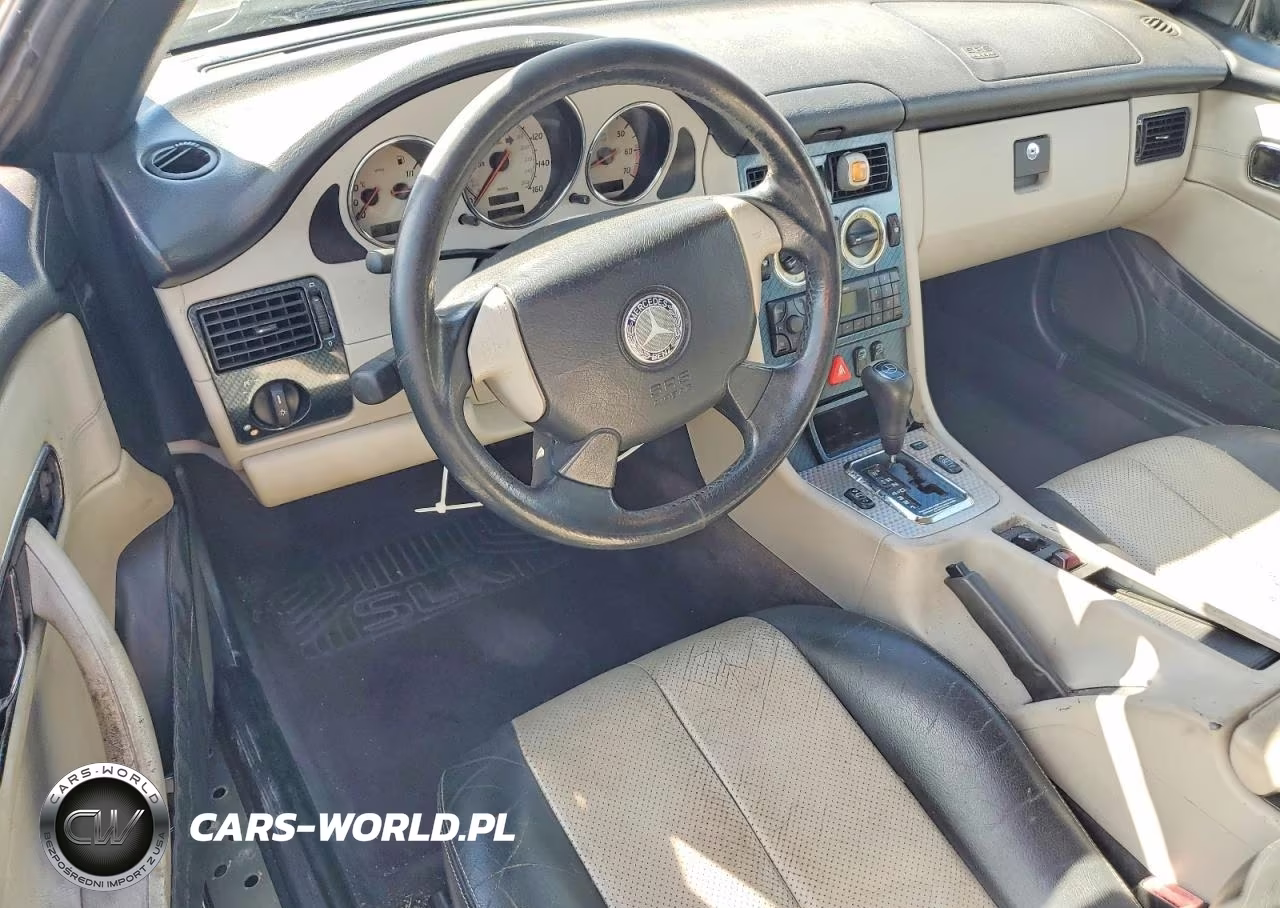 2000 Mercedes-Benz Slk 230 Kompressor VIN:WDBKK47F7YF164003 - 8