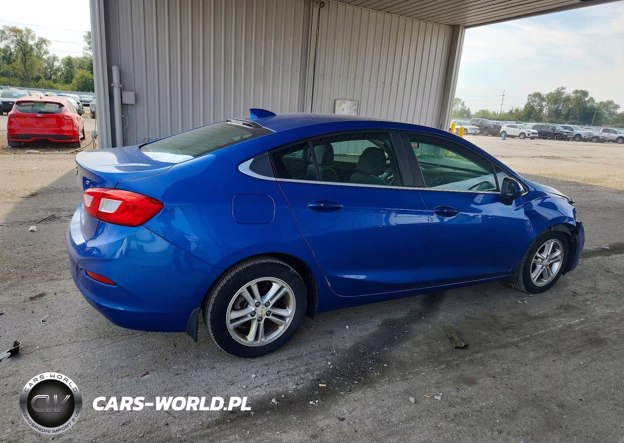 2016 Chevrolet Cruze Lt VIN:1G1BE5SM6G7303124 - 3