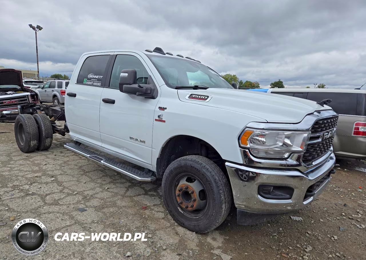 2023 Ram 3500 Big Horn VIN:3C63RRHLXPG659707 - 4