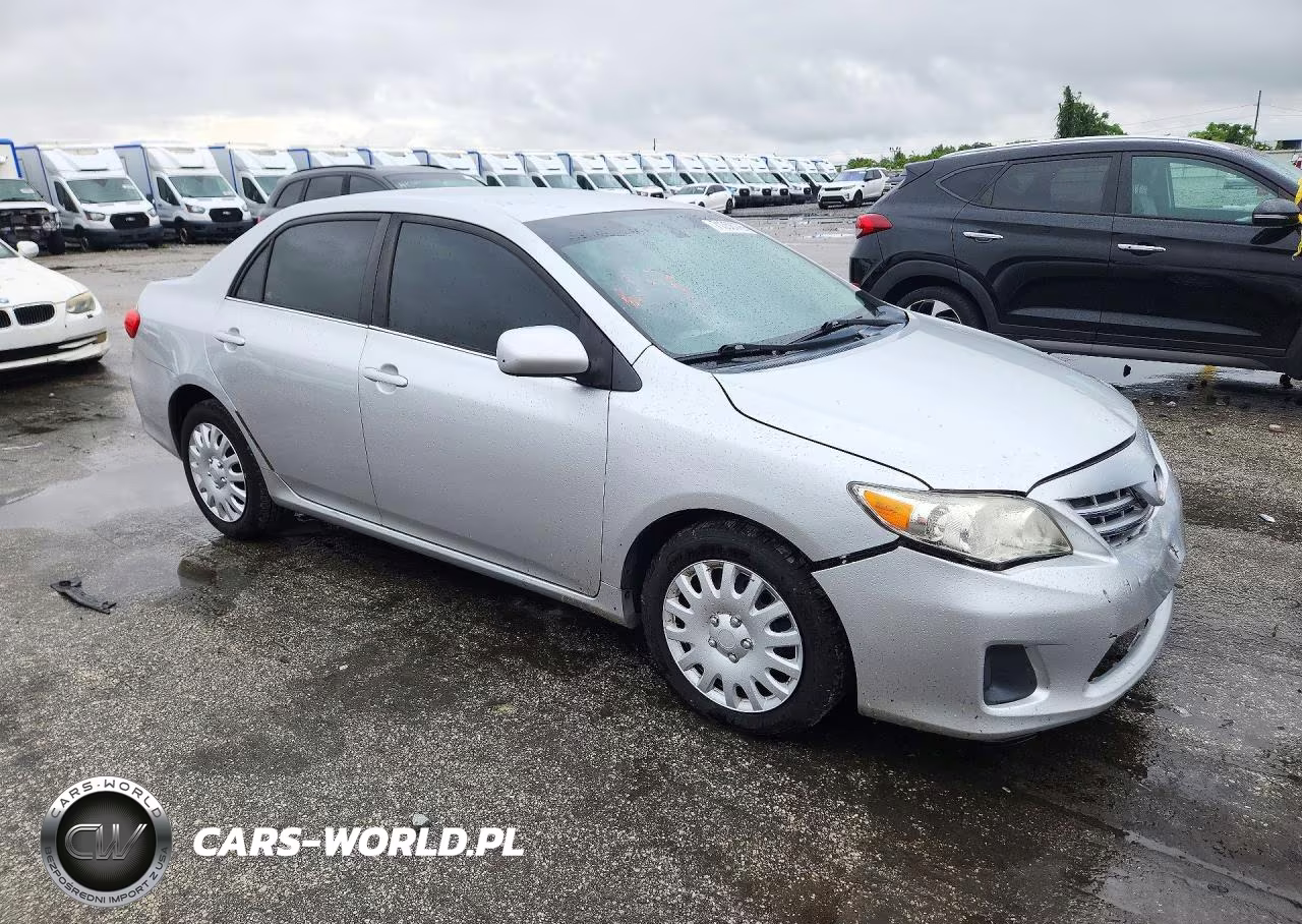2013 Toyota Corolla Le VIN:5YFBU4EE0DP120546 - 4