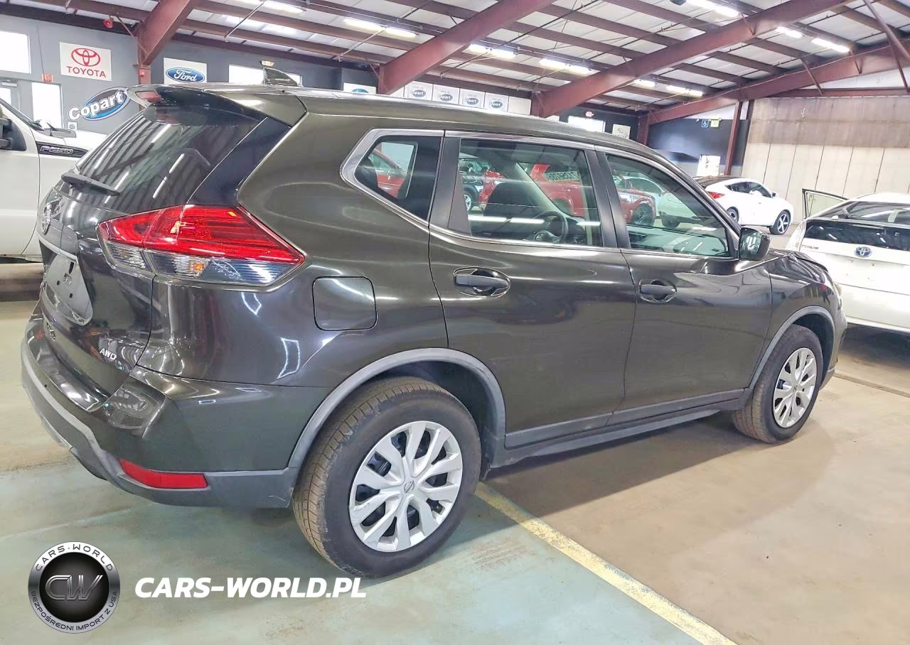2017 Nissan Rogue S VIN:KNMAT2MV1HP599927 - 3
