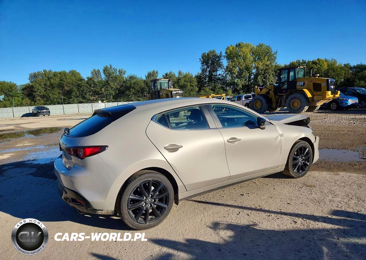 2026 Mazda 3 Select Sport VIN:JM1BPAKL3T1854805 - 3