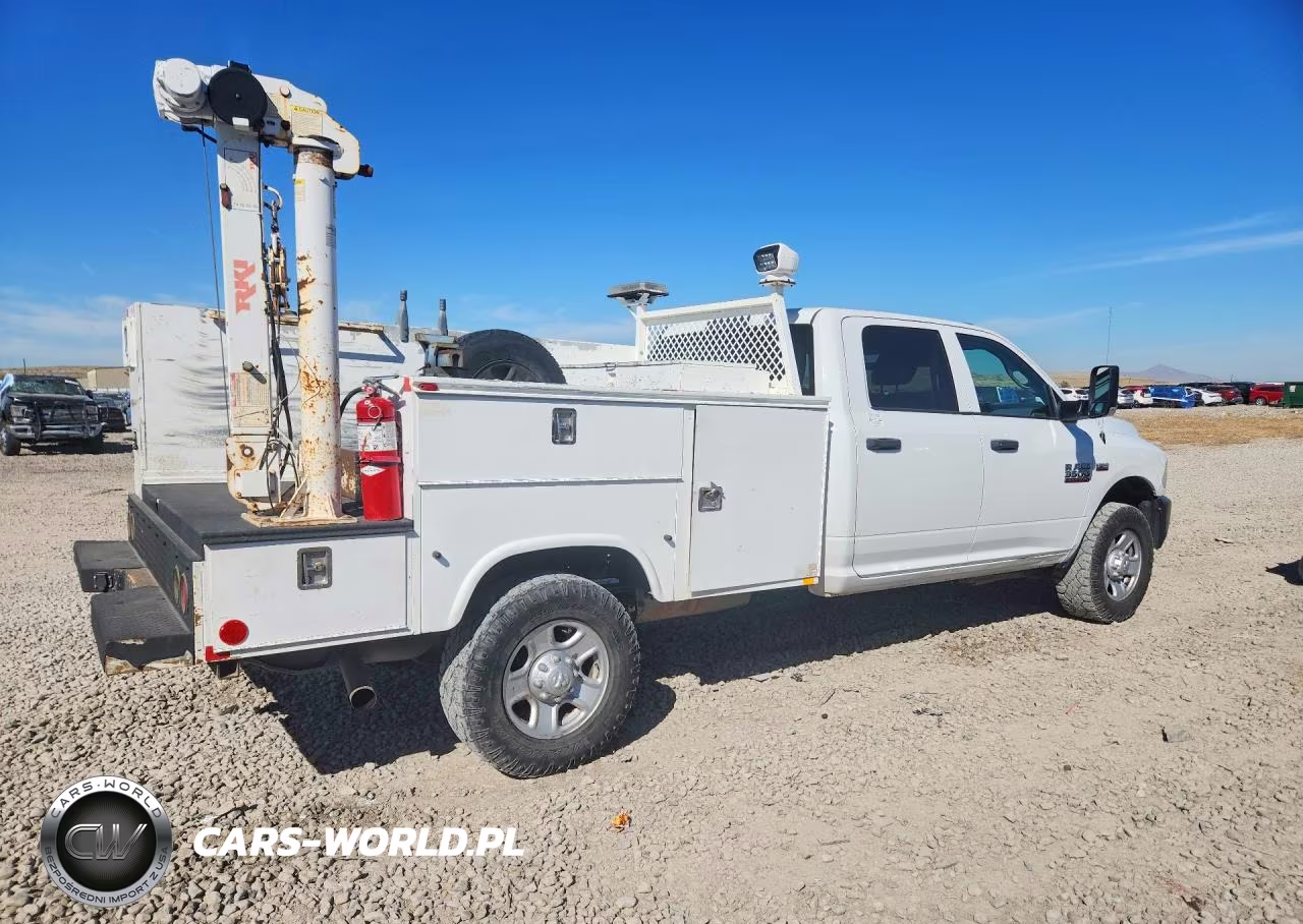 2015 Ram 3500 VIN:3C7WR9CJ6FG679272 - 3