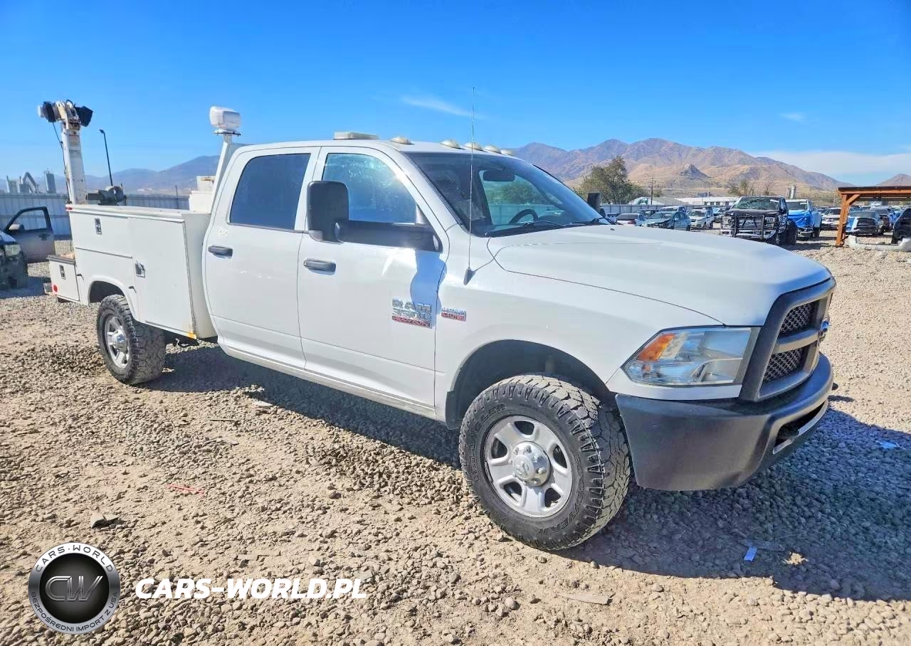 2015 Ram 3500 VIN:3C7WR9CJ6FG679272 - 4