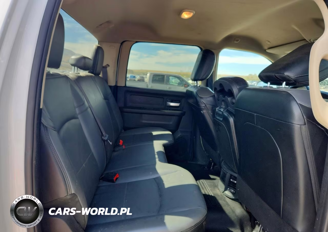 2019 Ram 2500 Tradesman VIN:3C6UR5CJ2KG518545 - 10