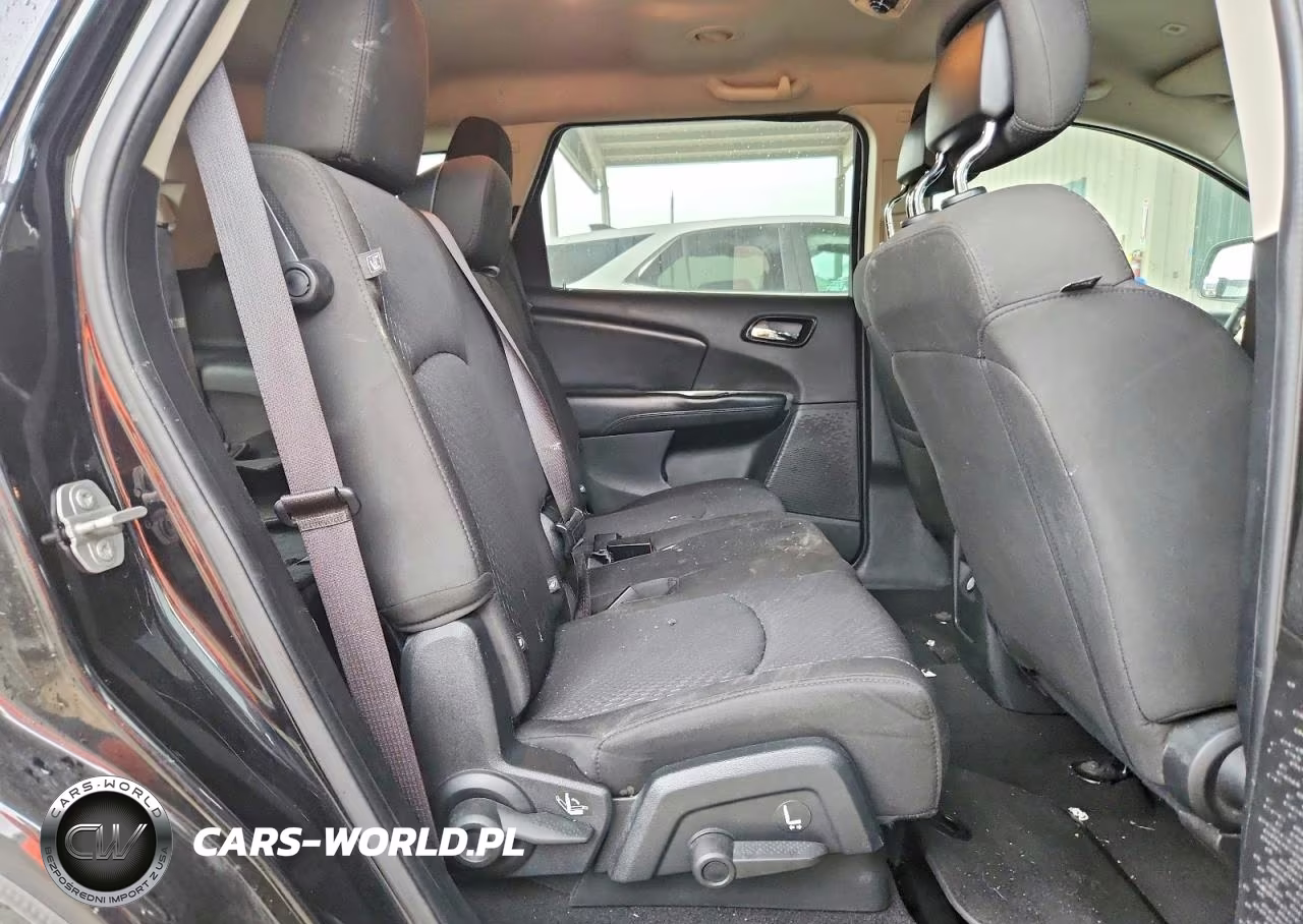 2018 Dodge Journey Se VIN:3C4PDCAB4JT166837 - 11