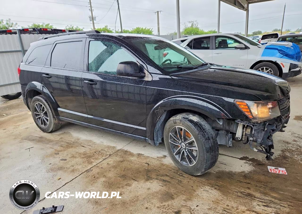 2018 Dodge Journey Se VIN:3C4PDCAB4JT166837 - 4