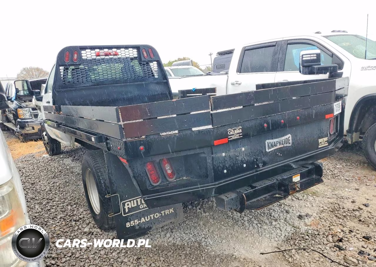 2022 Chevrolet Silverado C3500 VIN:1GB3WRE76NF182477 - 2