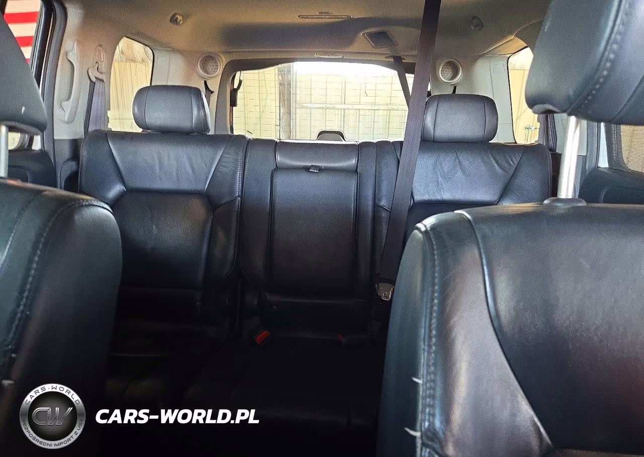 2011 Honda Pilot Touring VIN:5FNYF4H95BB078189 - 10