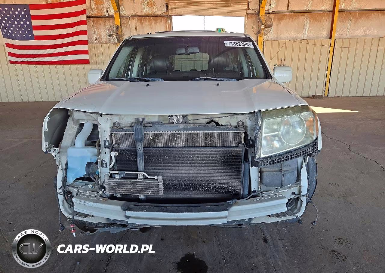 2011 Honda Pilot Touring VIN:5FNYF4H95BB078189 - 5