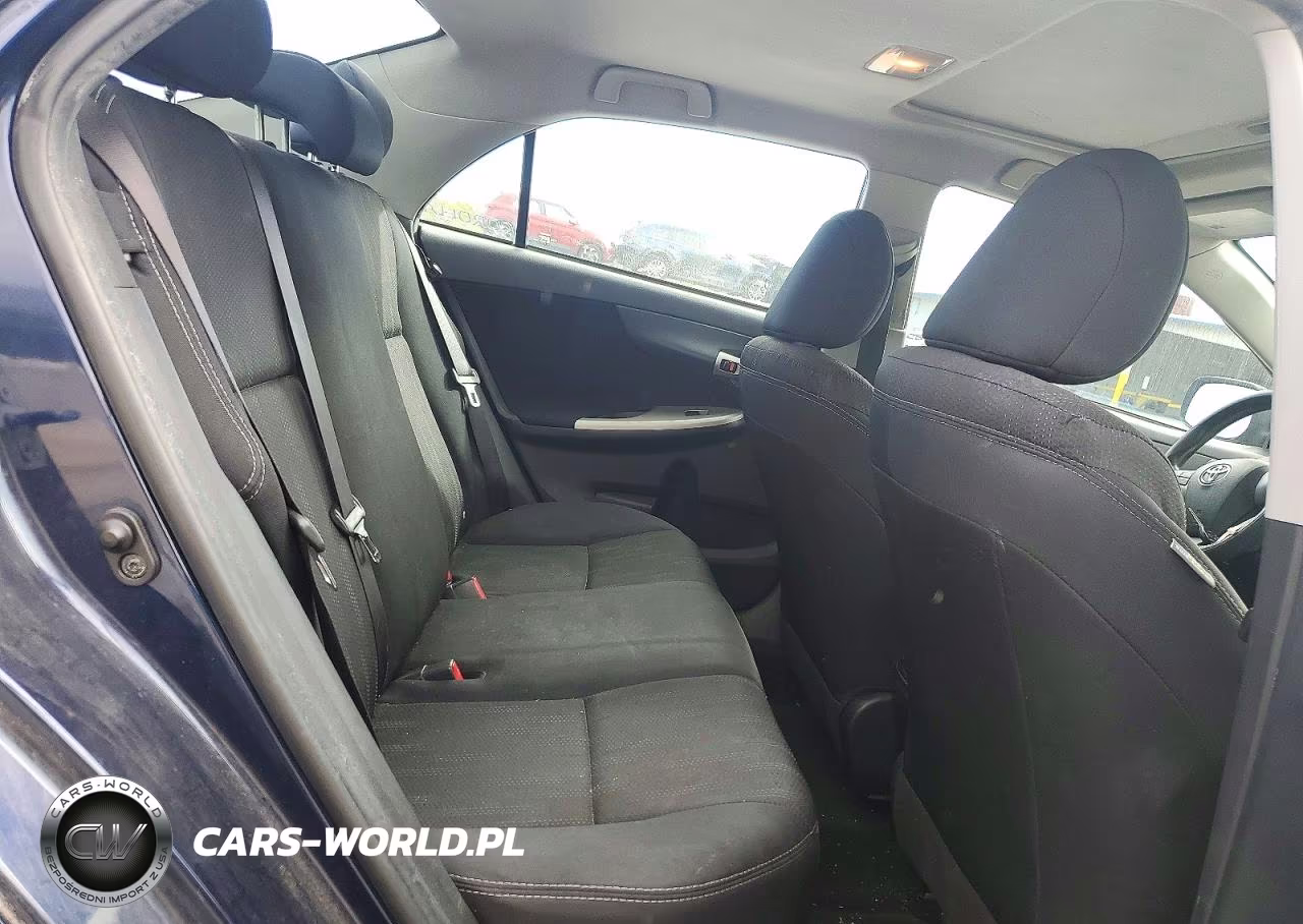 2013 Toyota Corolla S VIN:2T1BU4EE0DC070635 - 10