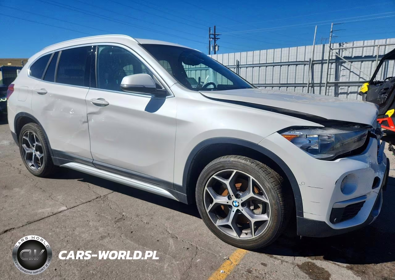 2018 BMW X1 xDrive28I VIN:WBXHT3C38J3H33338 - 4