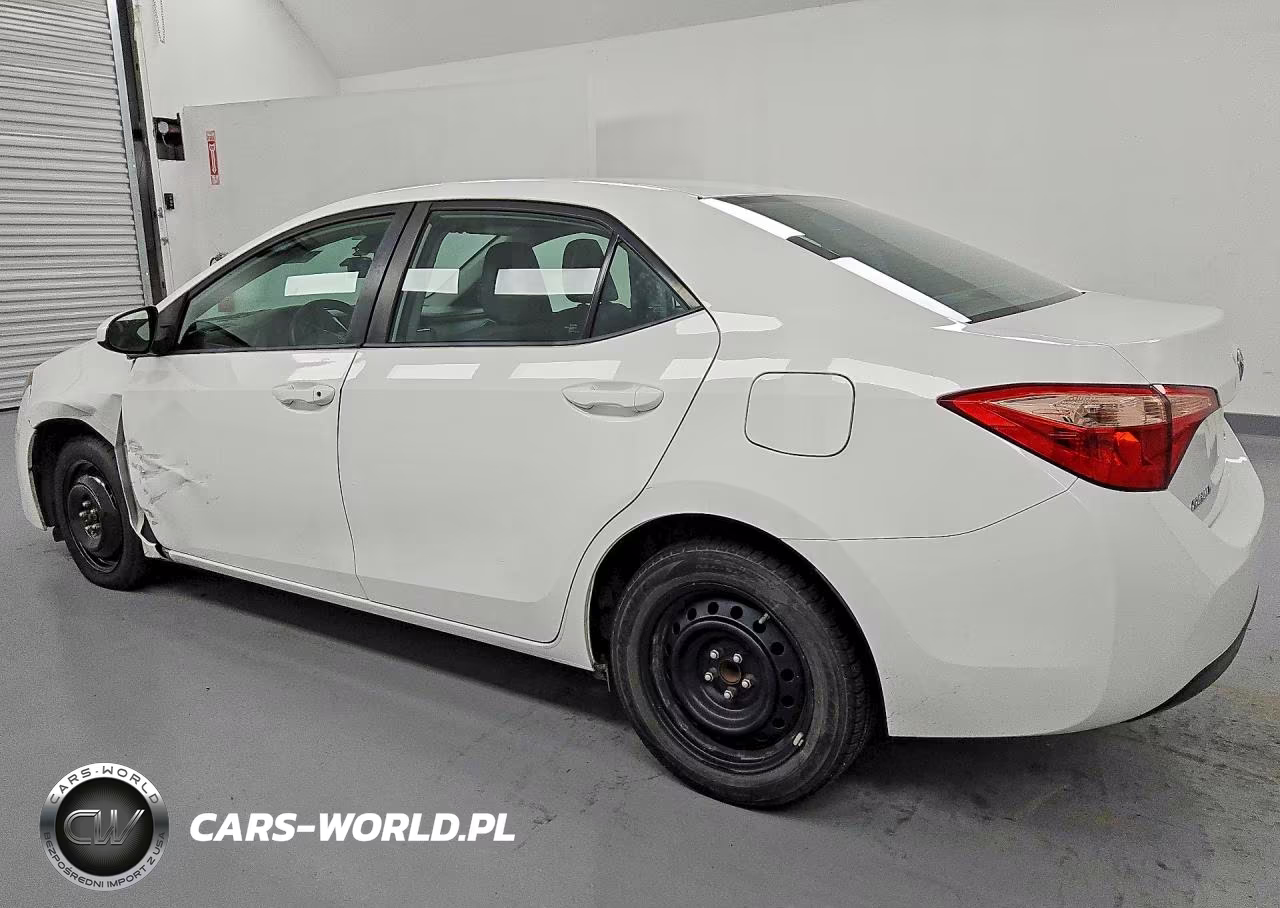 2018 Toyota Corolla Le VIN:2T1BURHE6JC101990 - 2